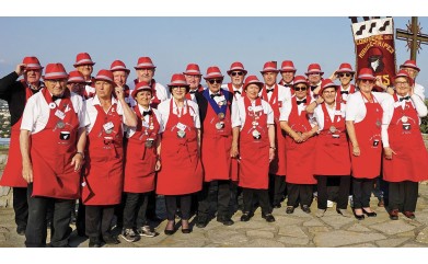 La Confrérie des Mange Tripes d’Alès  par Laurence BÉRAUD